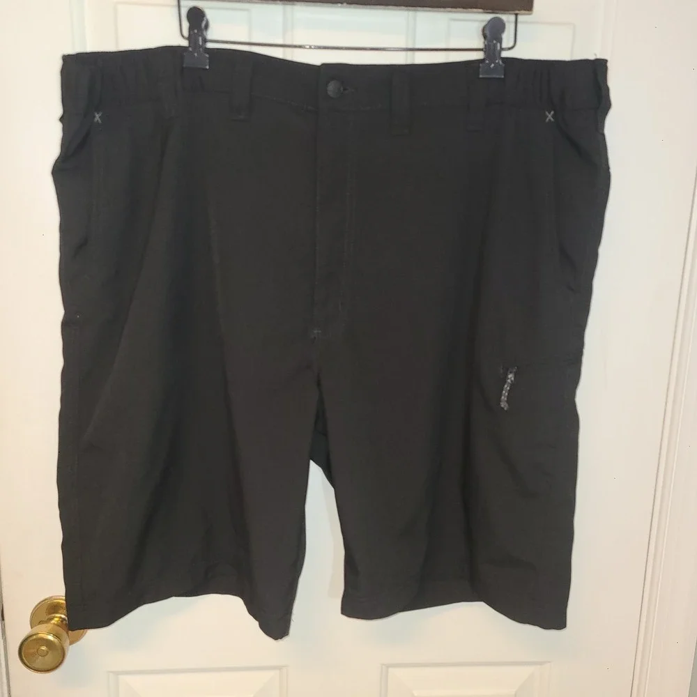Wrangler Shorts Mens Sz 44 Black Zip Pockets Casual Lightweight Outdoors Hiking
